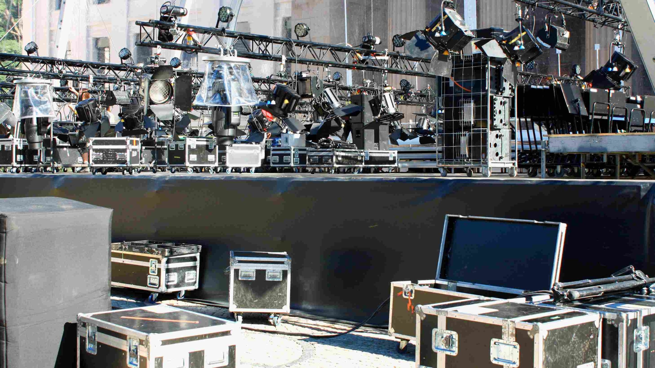 sound system set distributor